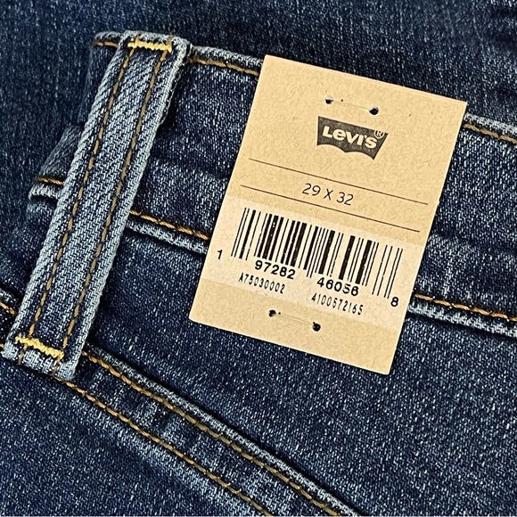 SOLD-Levi's Super-High Rise Ribcage Bell Flare Blue Jeans Women’s NWT Size 29X32 - Picture 8 of 16